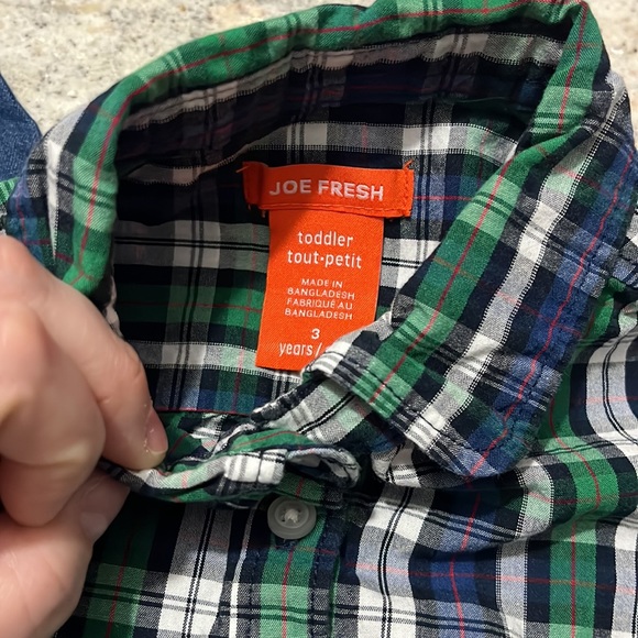 10/$30 Old Navy/Joe Fresh Denim and Plaid Tops - Picture 4 of 14